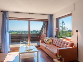 Hillside View Apartment